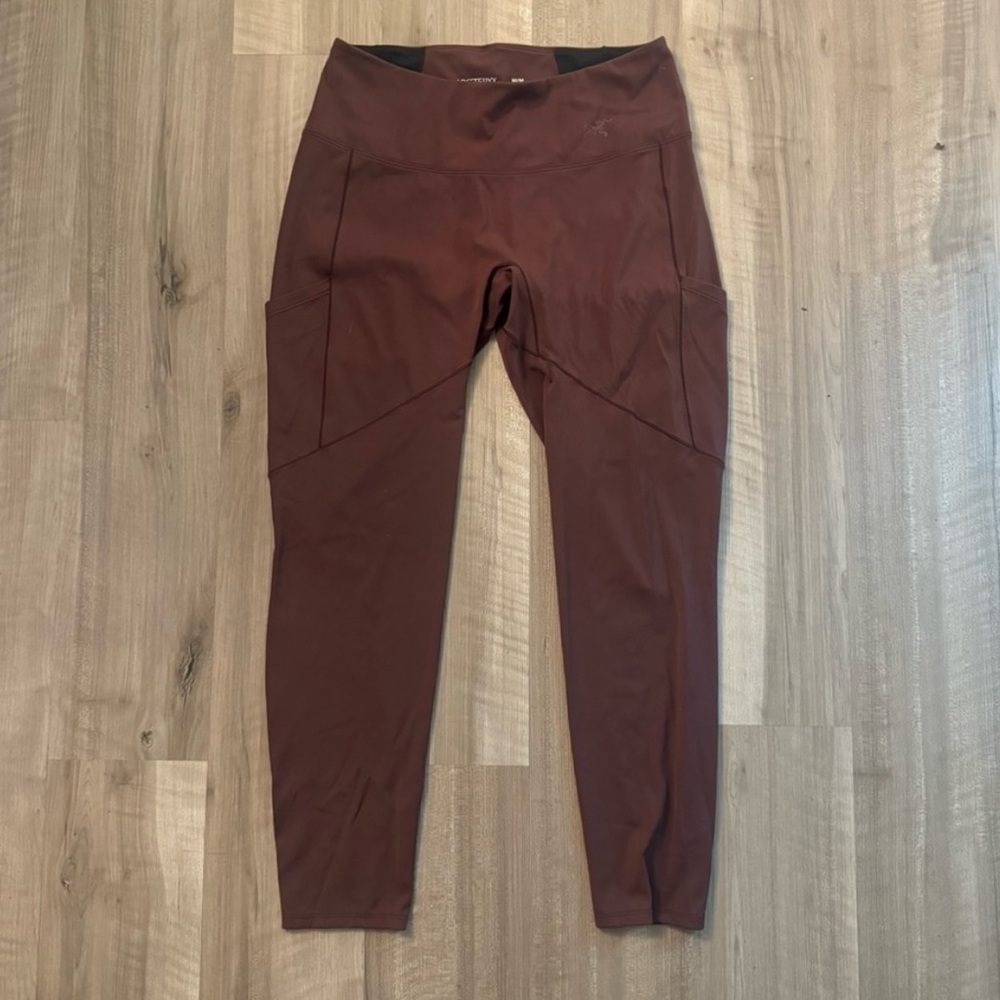 Arc'teryx Women's Burgundy Leggings